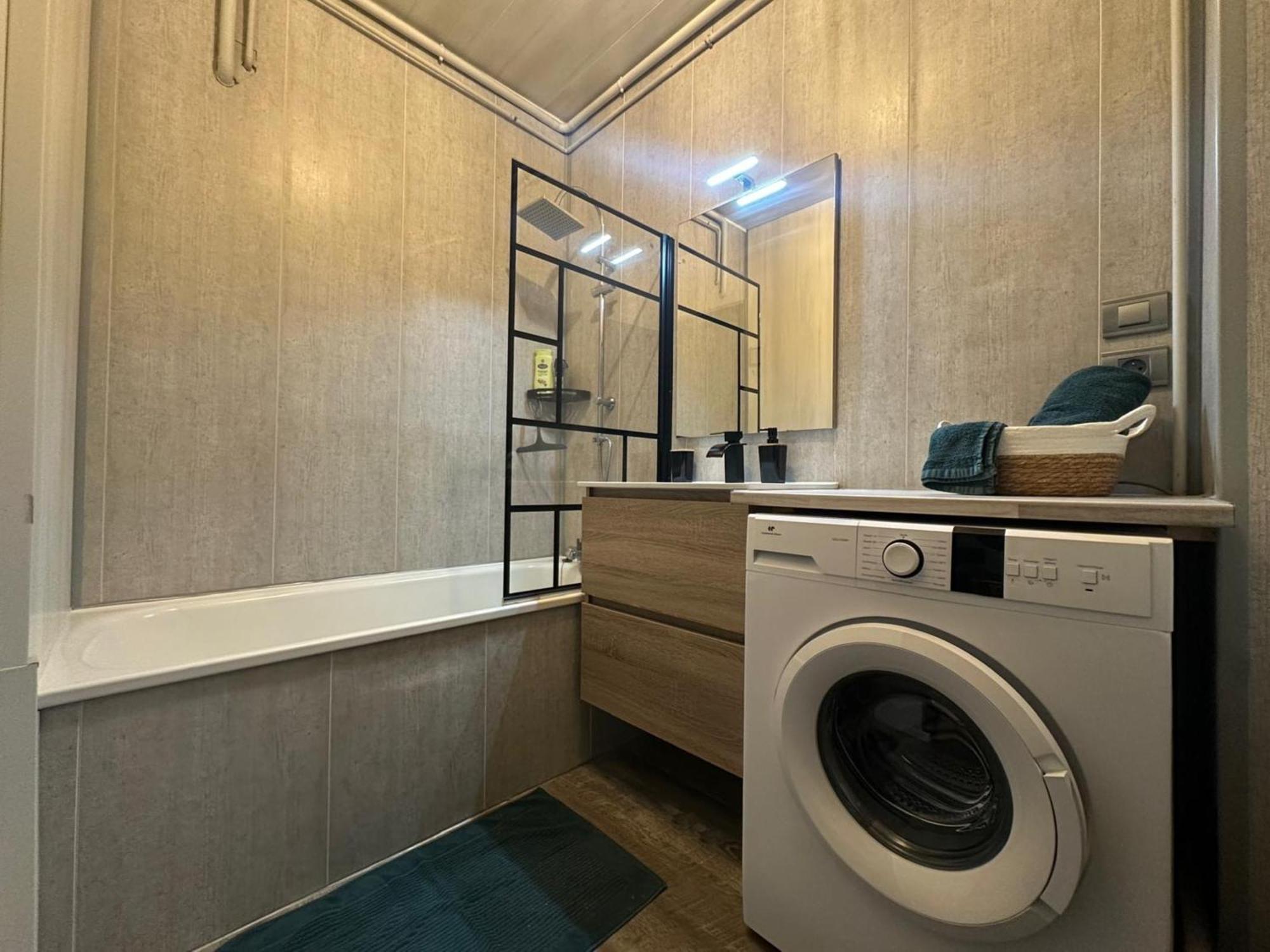 Le Puy-en-Velay Appartement Moderne מראה חיצוני תמונה