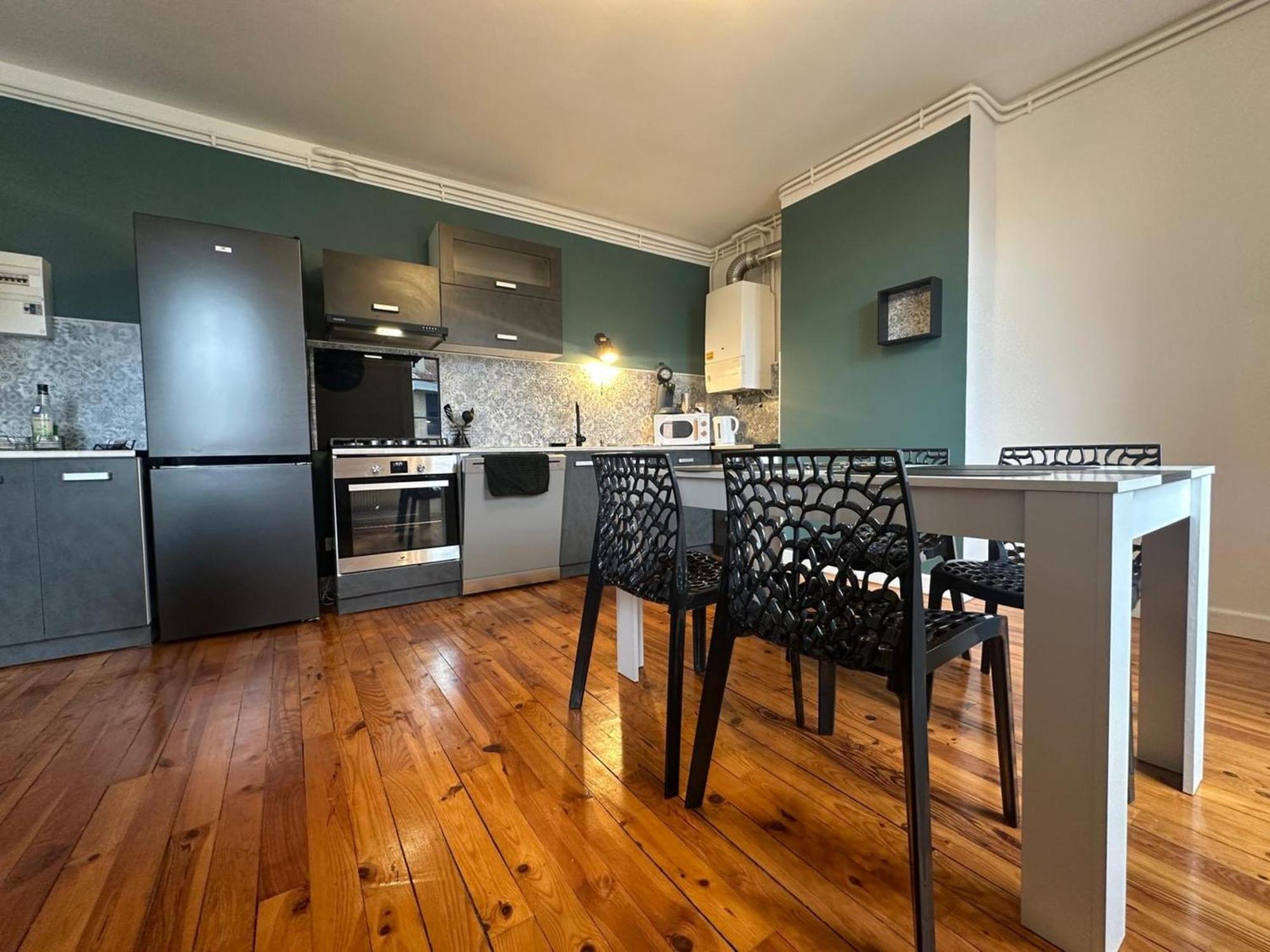 Le Puy-en-Velay Appartement Moderne מראה חיצוני תמונה